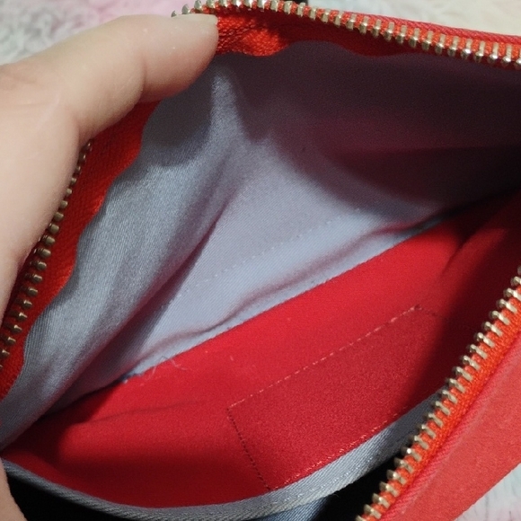 SALE! Authentic Coach Vintage Mini Red & Cream Bag - Picture 11 of 11